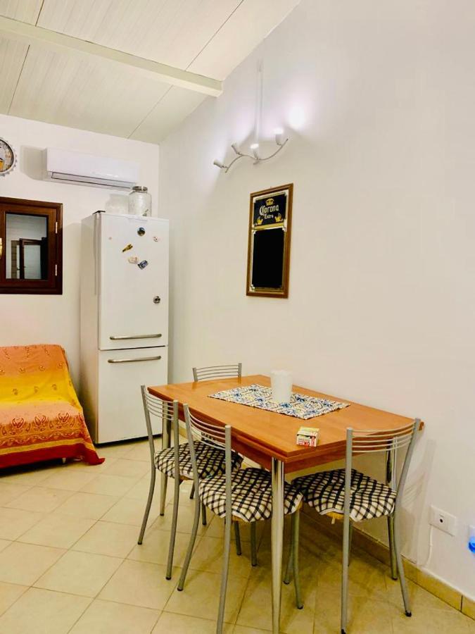 Casa Lucinzina Villa Agnone Bagni Buitenkant foto