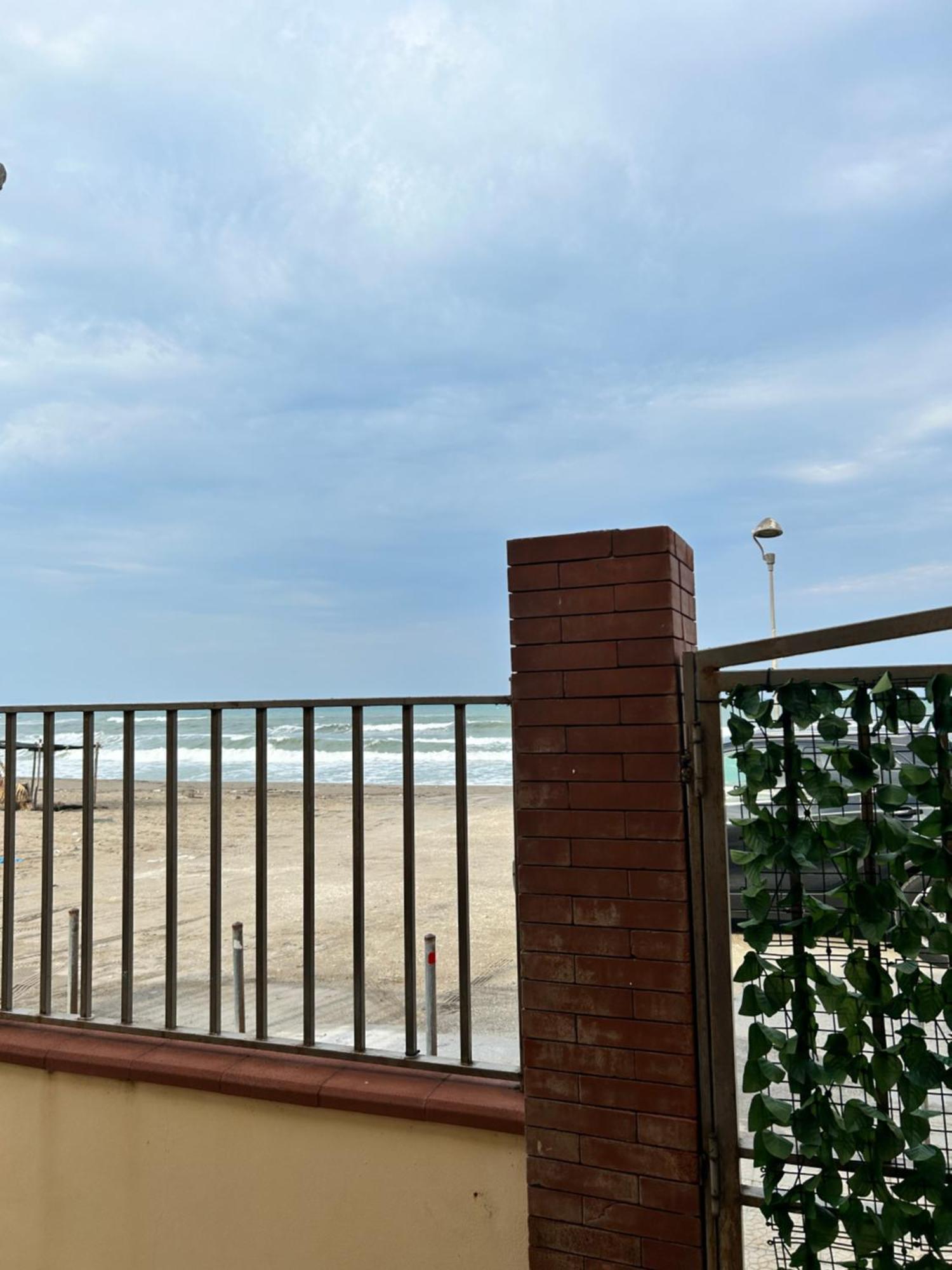 Casa Lucinzina Villa Agnone Bagni Buitenkant foto