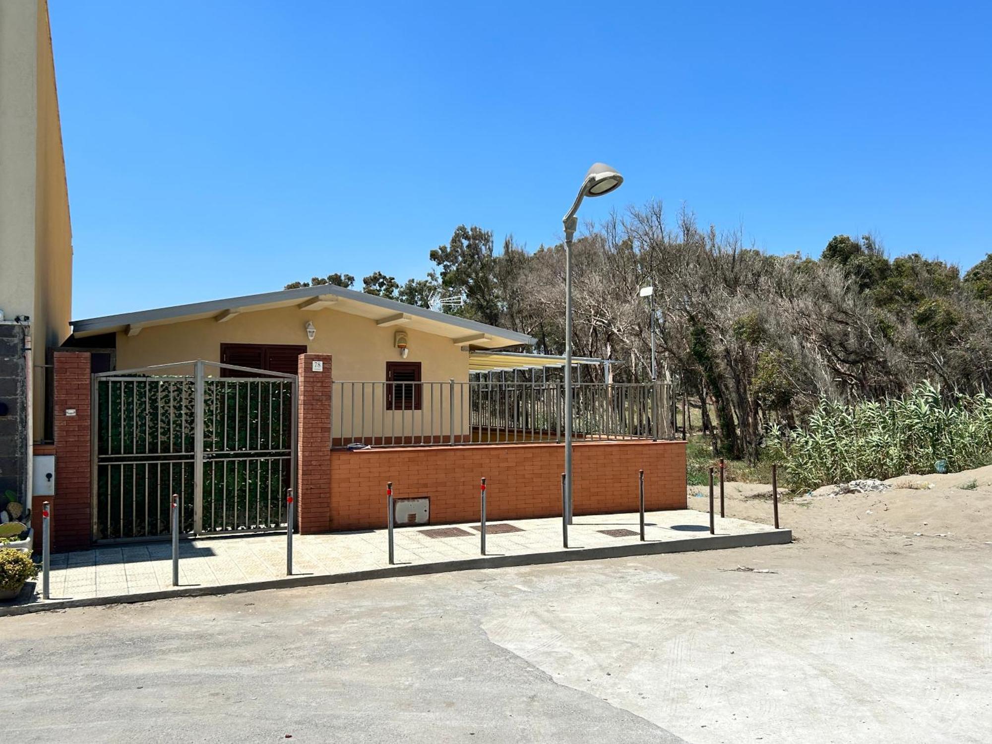 Casa Lucinzina Villa Agnone Bagni Buitenkant foto